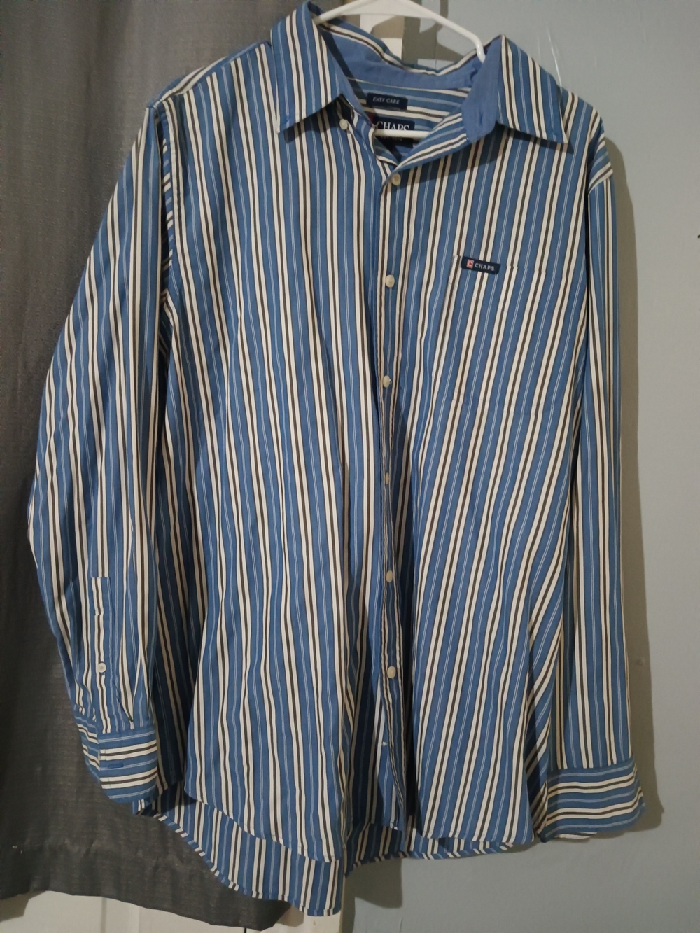Chaps Men's Blue and White Vertical Stripe Dress Shirt